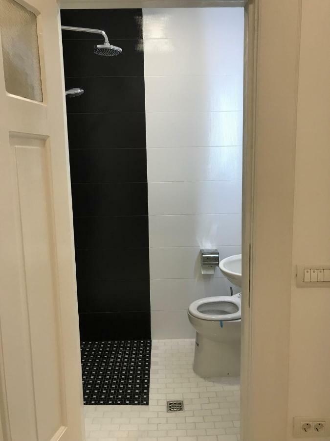 Victoria Luxury Apartment Бухарест Екстер'єр фото